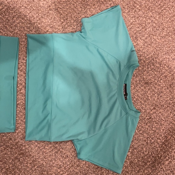 Pretty Little Thing Activewear Matching Set - Picture 3 of 3